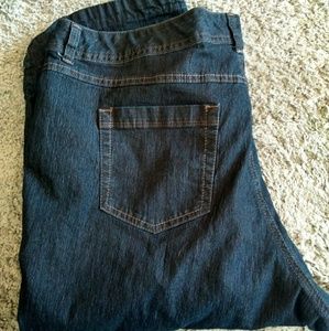 Just My Size Capri length Jeans 22W